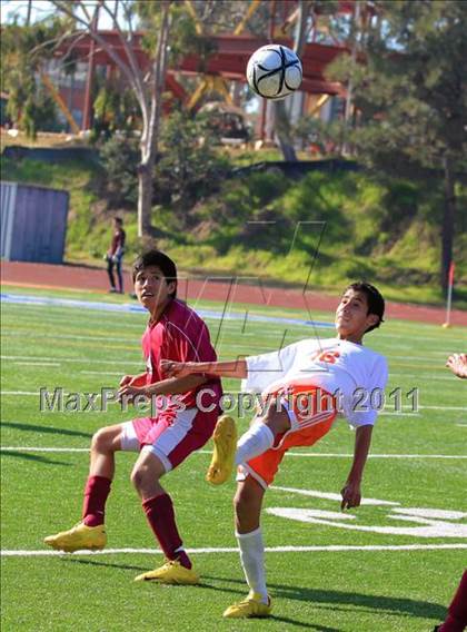 Thumbnail 3 in Mar Vista vs. Clairemont photogallery.