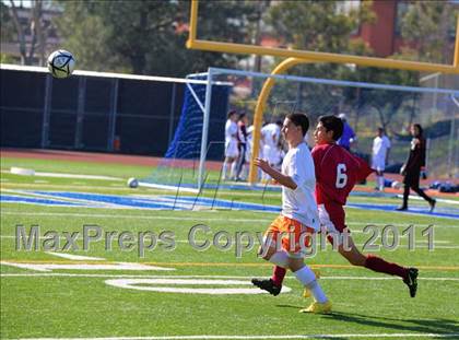 Thumbnail 2 in Mar Vista vs. Clairemont photogallery.