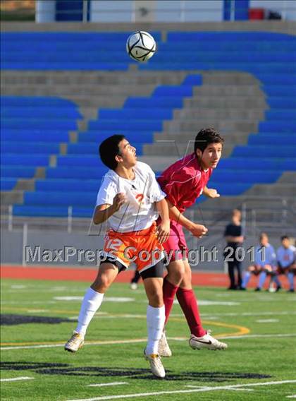 Thumbnail 1 in Mar Vista vs. Clairemont photogallery.
