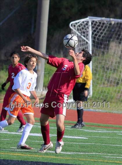 Thumbnail 2 in Mar Vista vs. Clairemont photogallery.