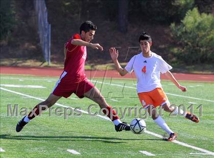 Thumbnail 3 in Mar Vista vs. Clairemont photogallery.