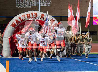 Thumbnail 2 in Waltrip @ Barbers Hill (UIL 5A D1 Football BiDistrict) photogallery.