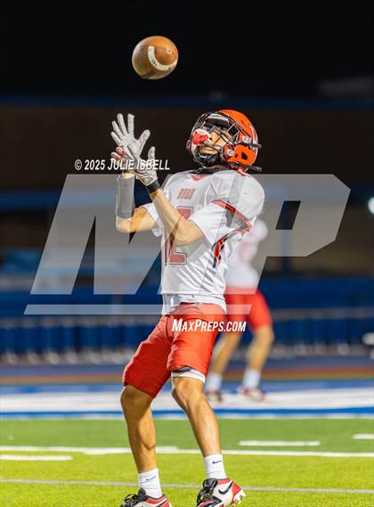 Thumbnail 2 in Waltrip @ Barbers Hill (UIL 5A D1 Football BiDistrict) photogallery.