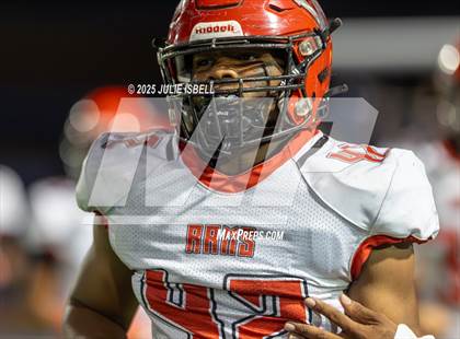 Thumbnail 3 in Waltrip @ Barbers Hill (UIL 5A D1 Football BiDistrict) photogallery.