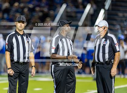 Thumbnail 2 in Waltrip @ Barbers Hill (UIL 5A D1 Football BiDistrict) photogallery.