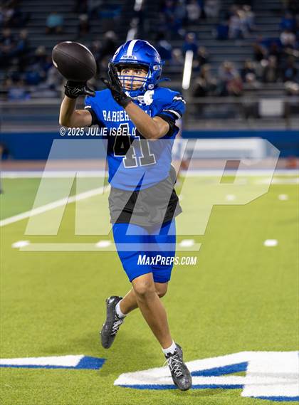Thumbnail 1 in Waltrip @ Barbers Hill (UIL 5A D1 Football BiDistrict) photogallery.