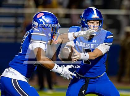 Thumbnail 1 in Waltrip @ Barbers Hill (UIL 5A D1 Football BiDistrict) photogallery.
