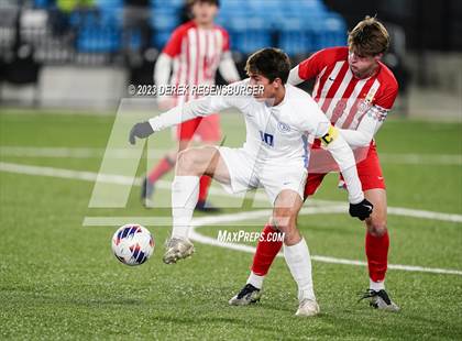 Thumbnail 3 in Denver East vs Broomfield (CHSAA 5A Final) photogallery.