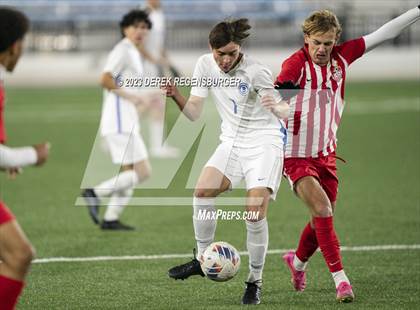 Thumbnail 3 in Denver East vs Broomfield (CHSAA 5A Final) photogallery.