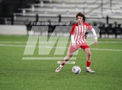 Thumbnail 3 in Denver East vs Broomfield (CHSAA 5A Final) photogallery.