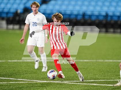 Thumbnail 1 in Denver East vs Broomfield (CHSAA 5A Final) photogallery.