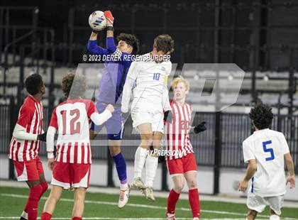 Thumbnail 2 in Denver East vs Broomfield (CHSAA 5A Final) photogallery.