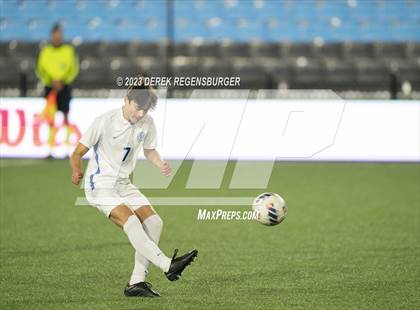 Thumbnail 1 in Denver East vs Broomfield (CHSAA 5A Final) photogallery.