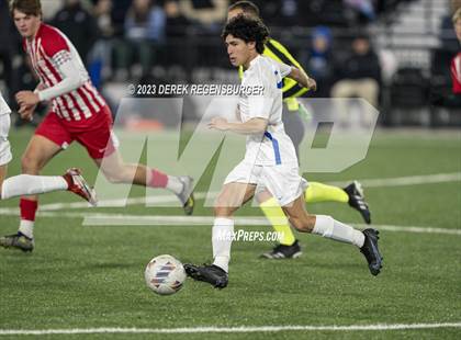 Thumbnail 1 in Denver East vs Broomfield (CHSAA 5A Final) photogallery.
