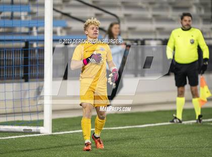 Thumbnail 2 in Denver East vs Broomfield (CHSAA 5A Final) photogallery.