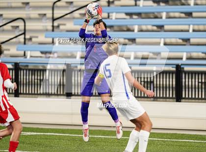 Thumbnail 1 in Denver East vs Broomfield (CHSAA 5A Final) photogallery.