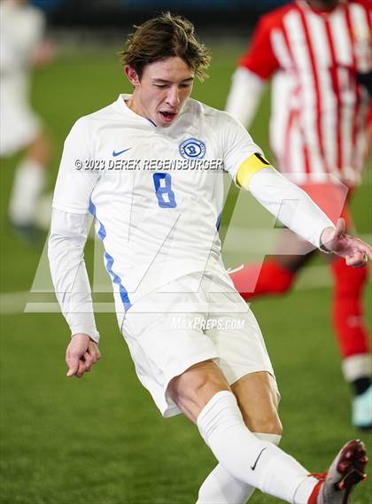 Thumbnail 1 in Denver East vs Broomfield (CHSAA 5A Final) photogallery.