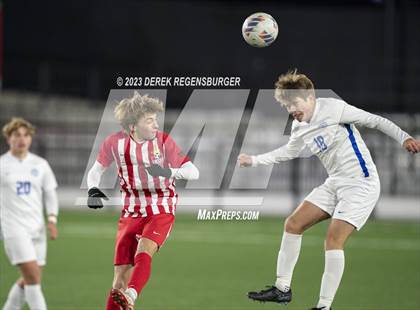 Thumbnail 1 in Denver East vs Broomfield (CHSAA 5A Final) photogallery.