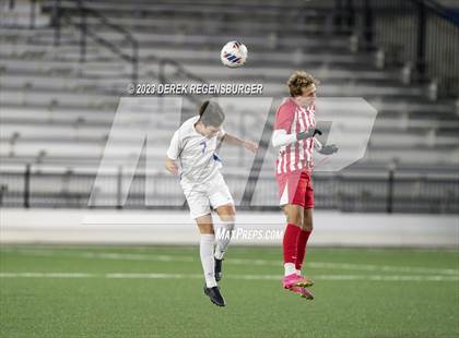 Thumbnail 3 in Denver East vs Broomfield (CHSAA 5A Final) photogallery.