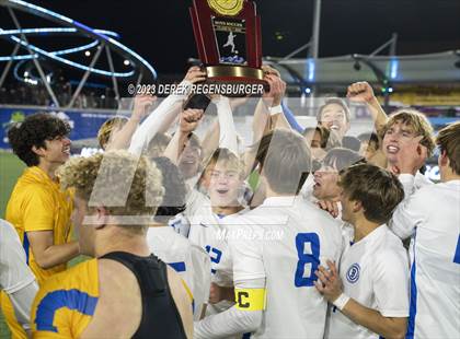 Thumbnail 3 in Denver East vs Broomfield (CHSAA 5A Final) photogallery.