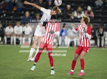 Thumbnail 3 in Denver East vs Broomfield (CHSAA 5A Final) photogallery.