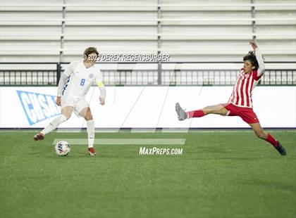 Thumbnail 1 in Denver East vs Broomfield (CHSAA 5A Final) photogallery.