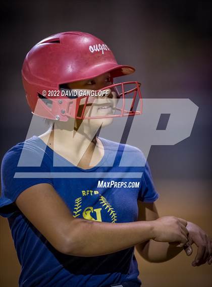 Thumbnail 2 in San Juan Hills vs Santa Margarita (Scrimmage) photogallery.