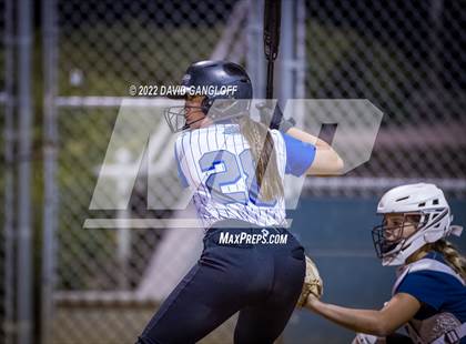 Thumbnail 3 in San Juan Hills vs Santa Margarita (Scrimmage) photogallery.