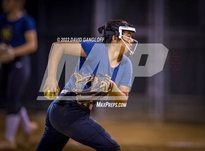 Thumbnail 2 in San Juan Hills vs Santa Margarita (Scrimmage) photogallery.