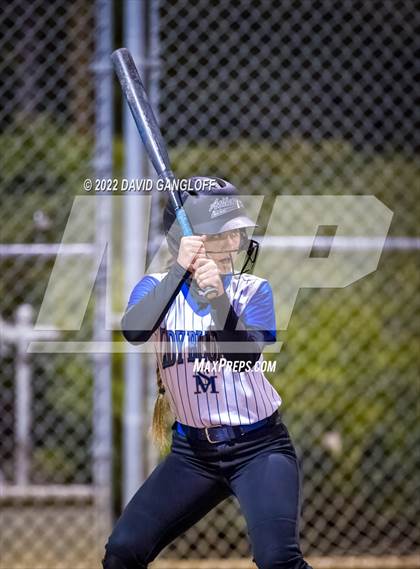 Thumbnail 3 in San Juan Hills vs Santa Margarita (Scrimmage) photogallery.