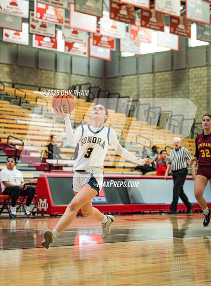 Thumbnail 3 in Esperanza vs. Sonora (Kiernan Klassic Showcase) photogallery.