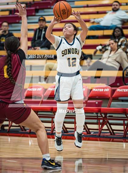 Thumbnail 2 in Esperanza vs. Sonora (Kiernan Klassic Showcase) photogallery.