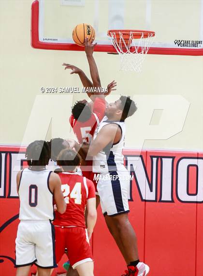 Thumbnail 3 in Leuzinger vs Cathedral Catholic (Take Flight Challenge) photogallery.