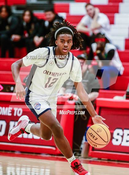 Thumbnail 1 in Leuzinger vs Cathedral Catholic (Take Flight Challenge) photogallery.
