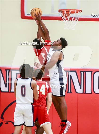 Thumbnail 2 in Leuzinger vs Cathedral Catholic (Take Flight Challenge) photogallery.