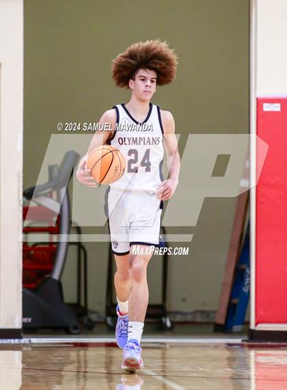 Thumbnail 3 in Leuzinger vs Cathedral Catholic (Take Flight Challenge) photogallery.