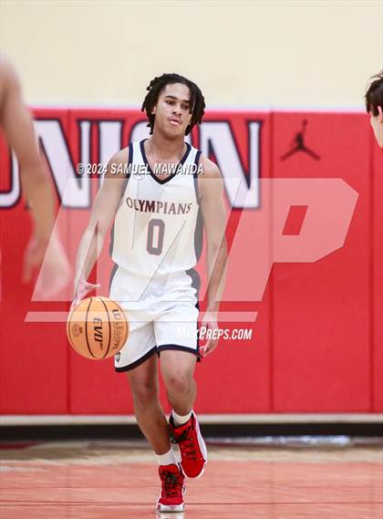 Thumbnail 1 in Leuzinger vs Cathedral Catholic (Take Flight Challenge) photogallery.