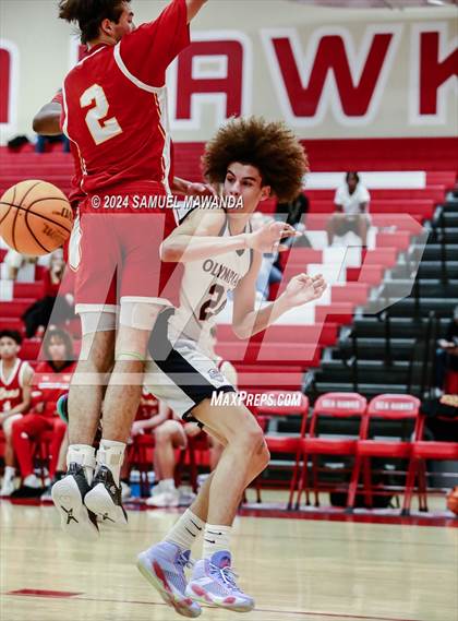 Thumbnail 3 in Leuzinger vs Cathedral Catholic (Take Flight Challenge) photogallery.