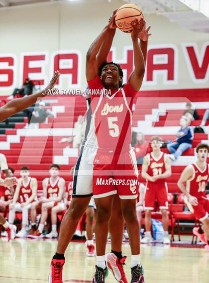 Thumbnail 2 in Leuzinger vs Cathedral Catholic (Take Flight Challenge) photogallery.