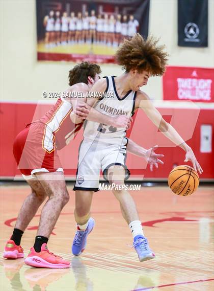 Thumbnail 3 in Leuzinger vs Cathedral Catholic (Take Flight Challenge) photogallery.