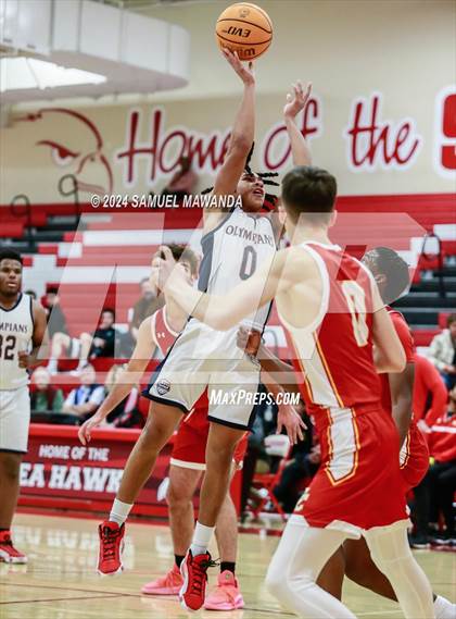 Thumbnail 1 in Leuzinger vs Cathedral Catholic (Take Flight Challenge) photogallery.