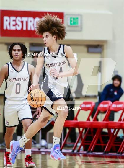 Thumbnail 1 in Leuzinger vs Cathedral Catholic (Take Flight Challenge) photogallery.