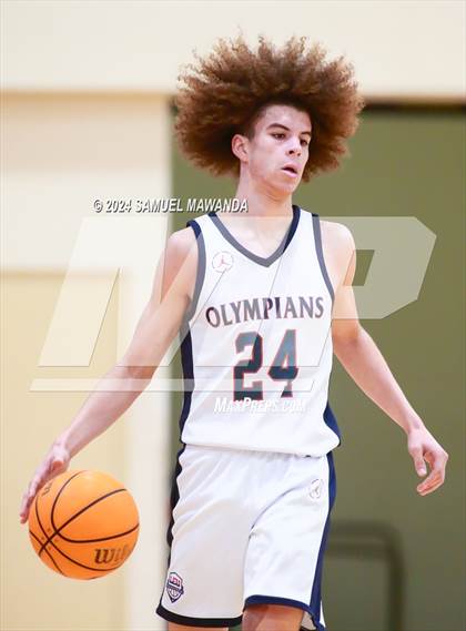 Thumbnail 3 in Leuzinger vs Cathedral Catholic (Take Flight Challenge) photogallery.
