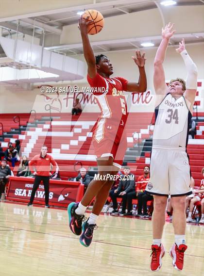 Thumbnail 3 in Leuzinger vs Cathedral Catholic (Take Flight Challenge) photogallery.