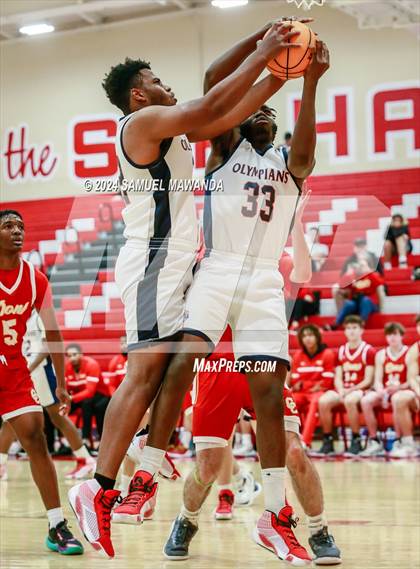 Thumbnail 2 in Leuzinger vs Cathedral Catholic (Take Flight Challenge) photogallery.