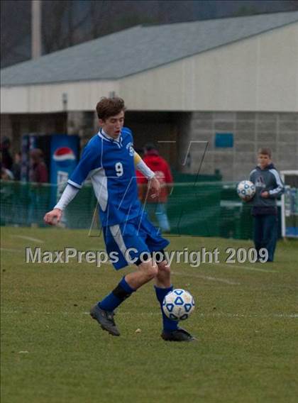 Thumbnail 1 in Belfast vs. Northville (NYSPHSAA Class D Semifinal) photogallery.