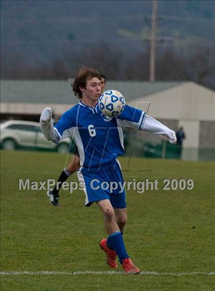 Thumbnail 2 in Belfast vs. Northville (NYSPHSAA Class D Semifinal) photogallery.