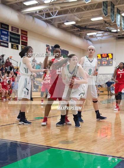 Thumbnail 3 in Regis Jesuit @ ThunderRidge photogallery.
