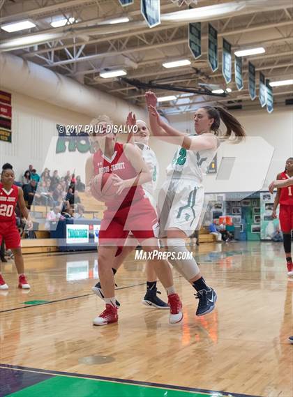 Thumbnail 1 in Regis Jesuit @ ThunderRidge photogallery.