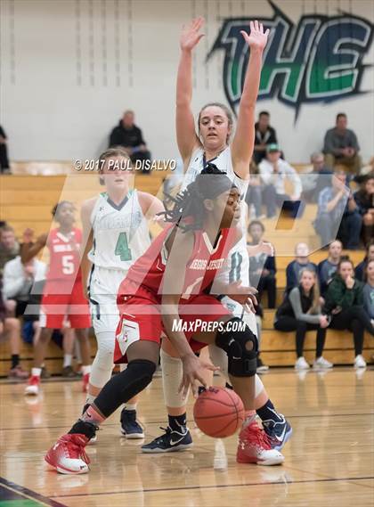 Thumbnail 2 in Regis Jesuit @ ThunderRidge photogallery.